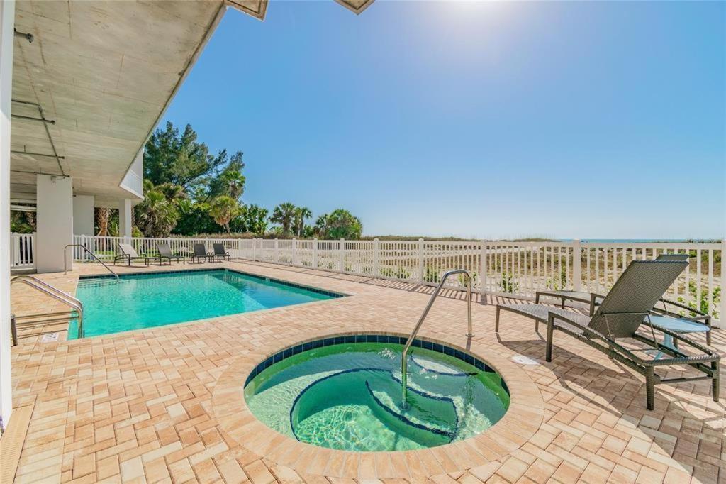 Oceana 202 West Villa St. Pete Beach Eksteriør billede