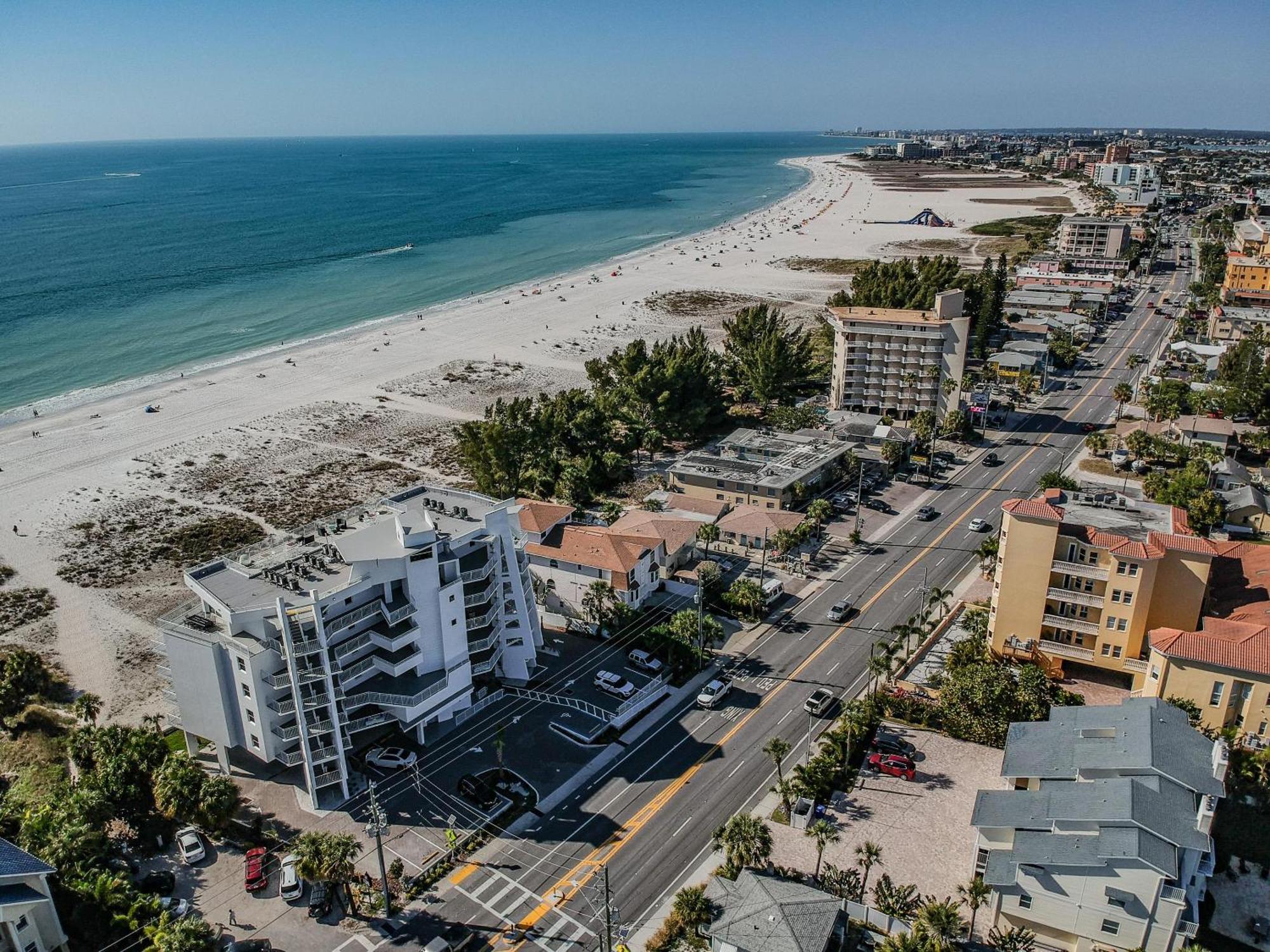Oceana 202 West Villa St. Pete Beach Eksteriør billede