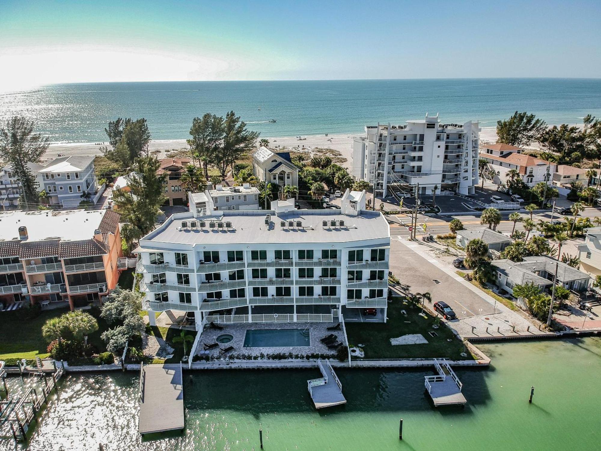 Oceana 202 West Villa St. Pete Beach Eksteriør billede