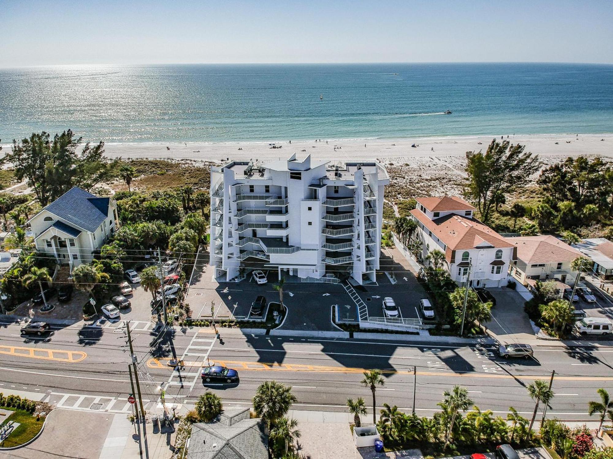Oceana 202 West Villa St. Pete Beach Eksteriør billede